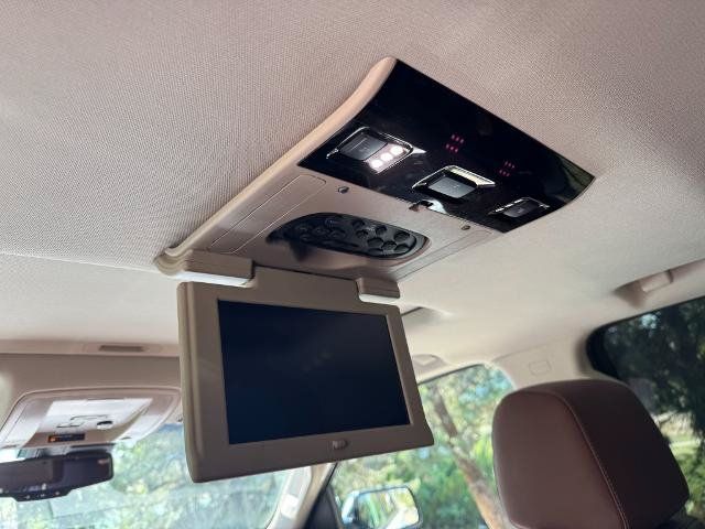 Used 2017 Chevrolet Tahoe Premier AWD/4WD image 20