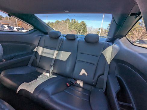 Used 2017 Honda Accord EX-L image 10