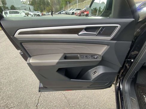 Used 2022 Volkswagen Atlas SE AWD/4WD image 29