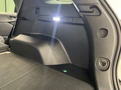 Used 2026 Chevrolet Equinox LT FWD image 30