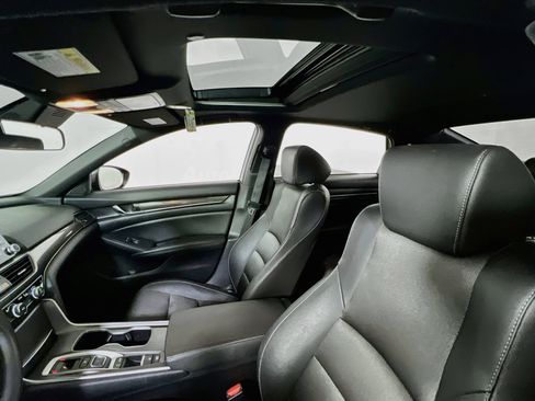 Used 2019 Honda Accord Sport image 21