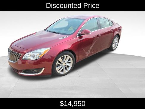 Used 2017 Buick Regal Premium FWD image 3