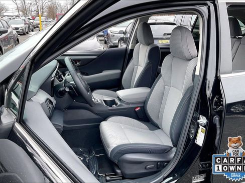 Certified 2024 Subaru Outback Premium image 8
