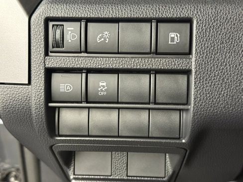 Used 2025 Toyota 4Runner SR5 image 22