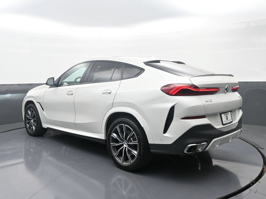 Used 2026 BMW X6 xDrive40i AWD/4WD image 5