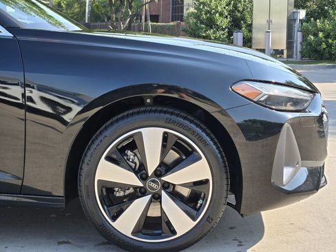 New 2025 Audi A5 2.0T Prestige image 11