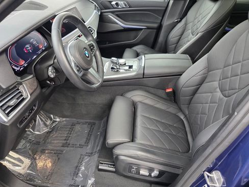 Used 2023 BMW X5 sDrive40i w/ M Sport Package image 9