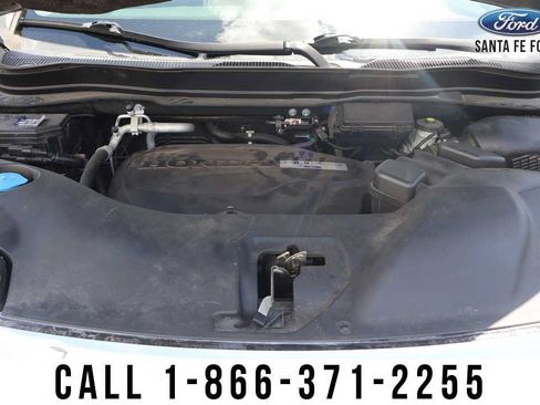 Used 2017 Honda Pilot Touring image 32