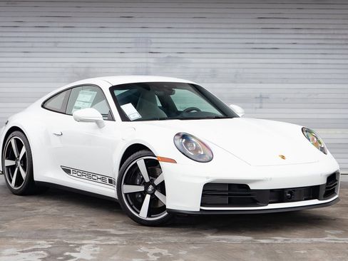 Used 2026 Porsche 911 Carrera image 7