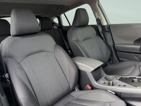 Used 2024 Subaru Crosstrek 2.0i Premium image 32