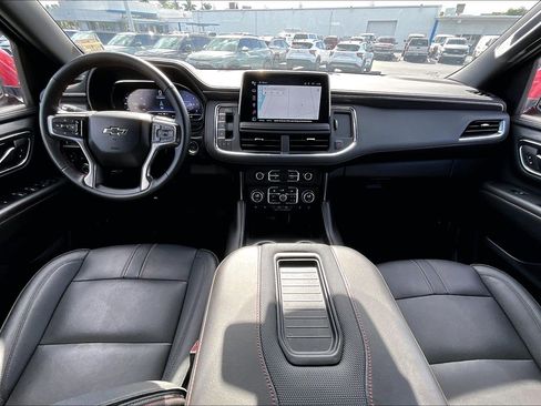 Certified 2024 Chevrolet Suburban RST w/ Luxury Package image 12