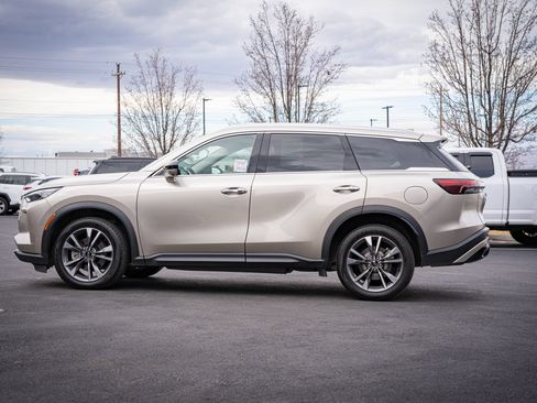 Used 2023 INFINITI QX60 Luxe AWD/4WD image 9