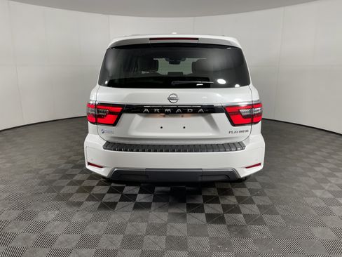 Used 2023 Nissan Armada Platinum w/ Captain's Chairs Package image 4