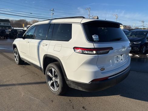 New 2026 Jeep Grand Cherokee L Limited image 3