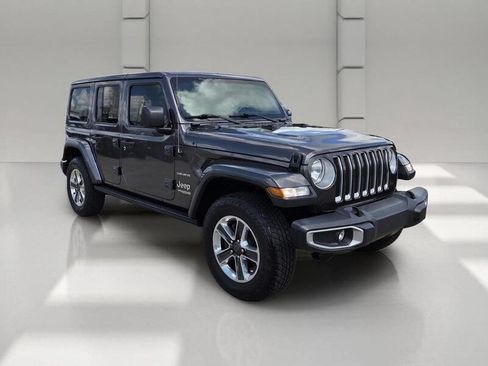 Certified 2018 Jeep Wrangler Unlimited Sahara AWD/4WD image 7