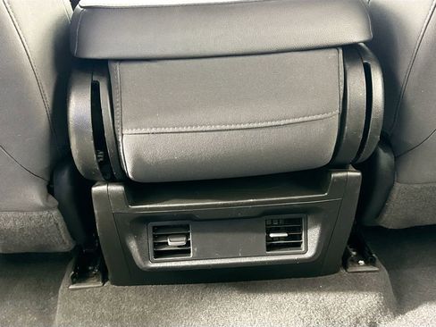 Used 2020 GMC Sierra 1500 2WD Crew Cab w/ Sierra Value Package image 24