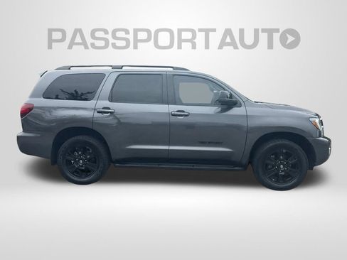 Used 2019 Toyota Sequoia TRD Sport w/ TRD Sport Premium Package AWD/4WD image 5