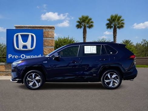 Used 2024 Toyota RAV4 SE w/ Weather & Moonroof Package AWD/4WD image 3