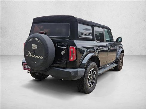 Used 2022 Ford Bronco Outer Banks AWD/4WD image 5
