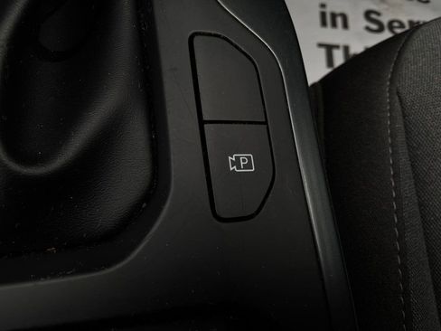Used 2025 Kia K4 FWD image 24