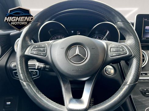 Used 2018 Mercedes-Benz GLC 300 4MATIC w/ AMG Line image 32