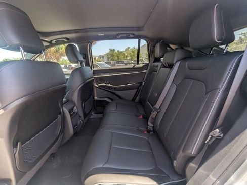 New 2025 Jeep Wagoneer S Limited image 13