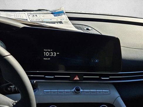 New 2026 Hyundai Elantra Limited image 14