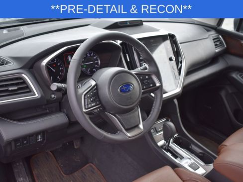 Used 2025 Subaru Ascent Touring image 8