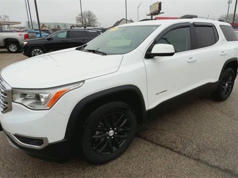 Used 2019 GMC Acadia SLT image 36