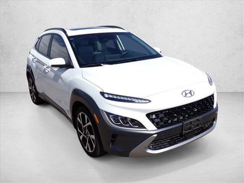 Used 2023 Hyundai Kona Limited AWD/4WD image 6