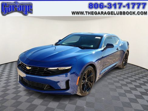 Used 2019 Chevrolet Camaro LT image 1