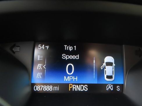 Used 2018 Ford Escape SE w/ SE Sync 3 Package image 21