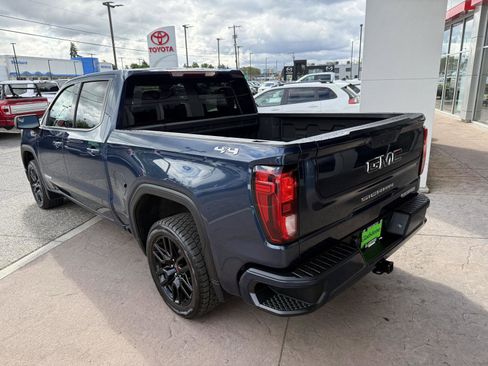 Used 2021 GMC Sierra 1500 Elevation w/ LPO, Elevation Black Package AWD/4WD image 4