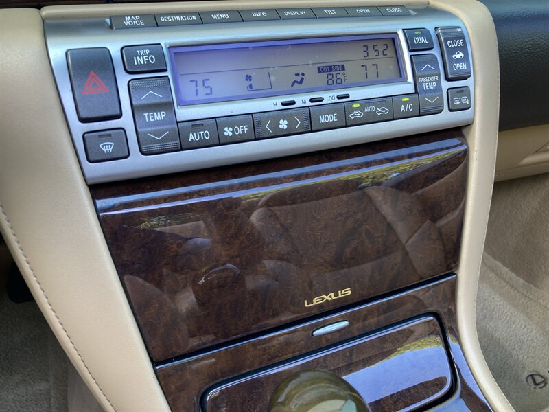 Used 2007 Lexus SC 430 Convertible RWD image 27
