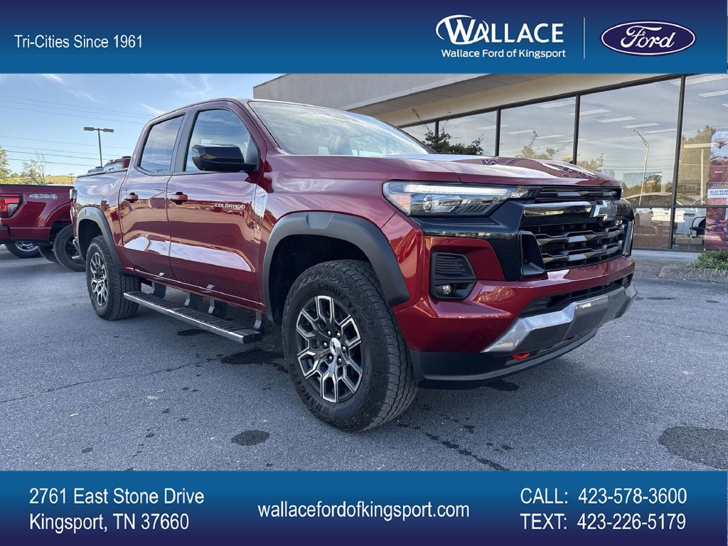 Used 2024 Chevrolet Colorado Z71 w/ Z71 Convenience Package 2 AWD/4WD image 1