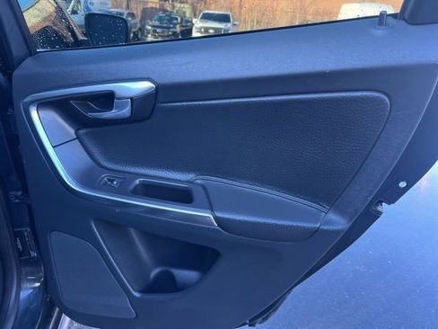 Used 2014 Volvo XC60 T6 image 13