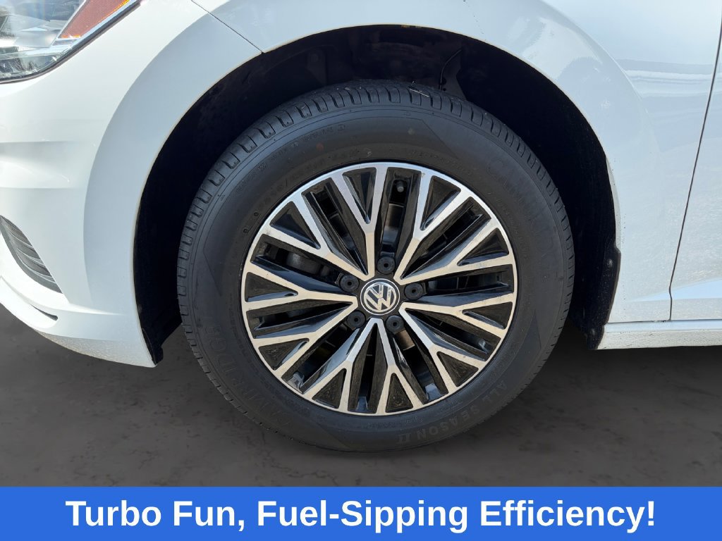 Used 2020 Volkswagen Jetta SE FWD image 12