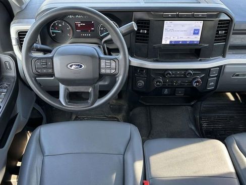Used 2023 Ford F250 XL w/ XL Chrome Package image 11