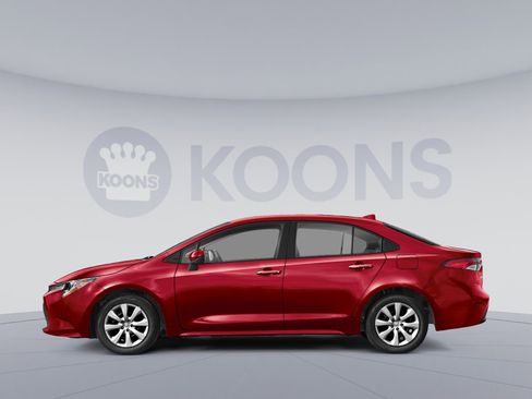 Used 2023 Toyota Corolla LE FWD image 4