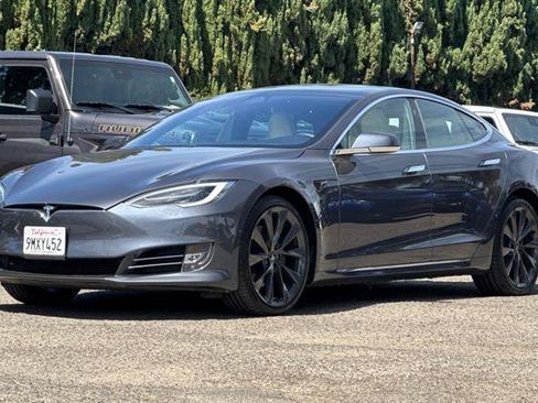 Used 2020 Tesla Model S Long Range Plus AWD/4WD image 7