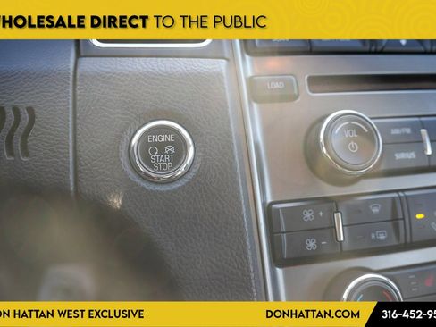 Used 2010 Ford Taurus Limited image 7