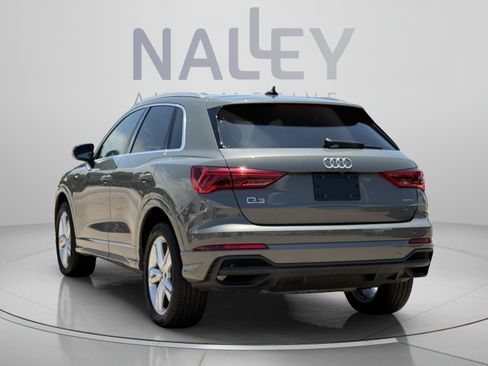 Used 2024 Audi Q3 2.0T Premium w/ Convenience Package AWD/4WD image 4