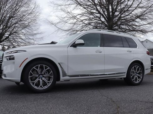 New 2026 BMW X7 xDrive40i image 1