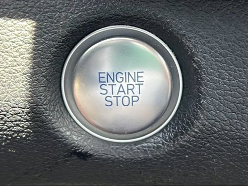 Certified 2023 Hyundai Santa Fe SEL FWD image 34