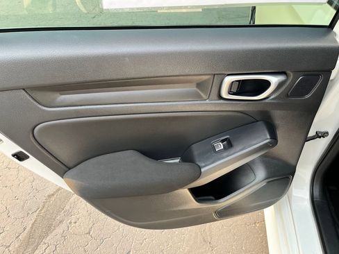 Used 2024 Honda Civic EX image 18