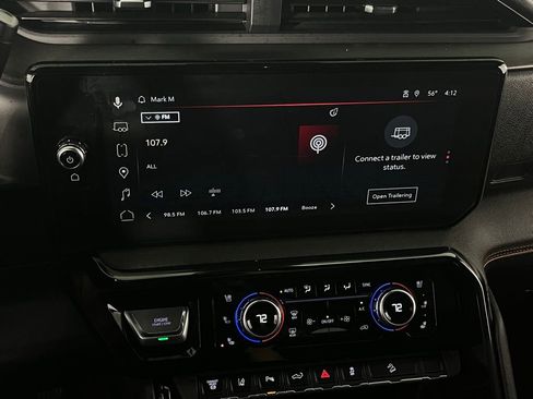 Used 2025 GMC Sierra 2500 AT4 image 17