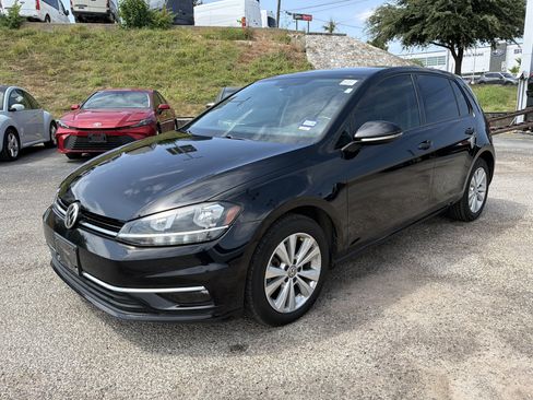 Used 2018 Volkswagen Golf SE FWD image 7
