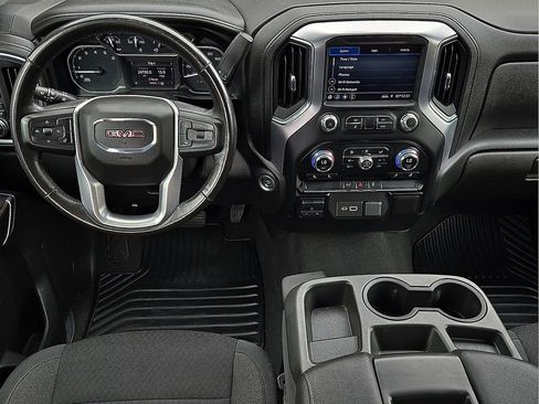 Used 2021 GMC Sierra 2500 SLE w/ SLE Value Package; image 11