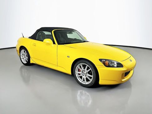 Used 2005 Honda S2000 image 8