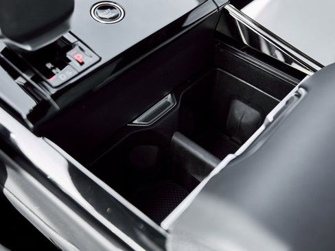 Used 2025 Land Rover Range Rover Sport Dynamic SE image 60